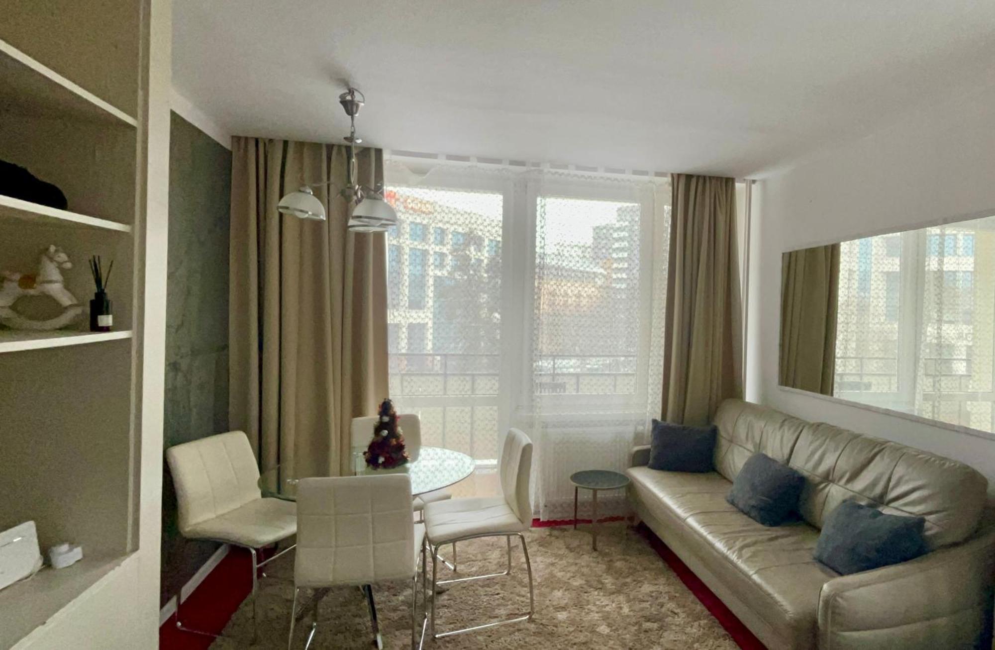 Perfect Location Two Bedrooms With Balkony * Varsovia